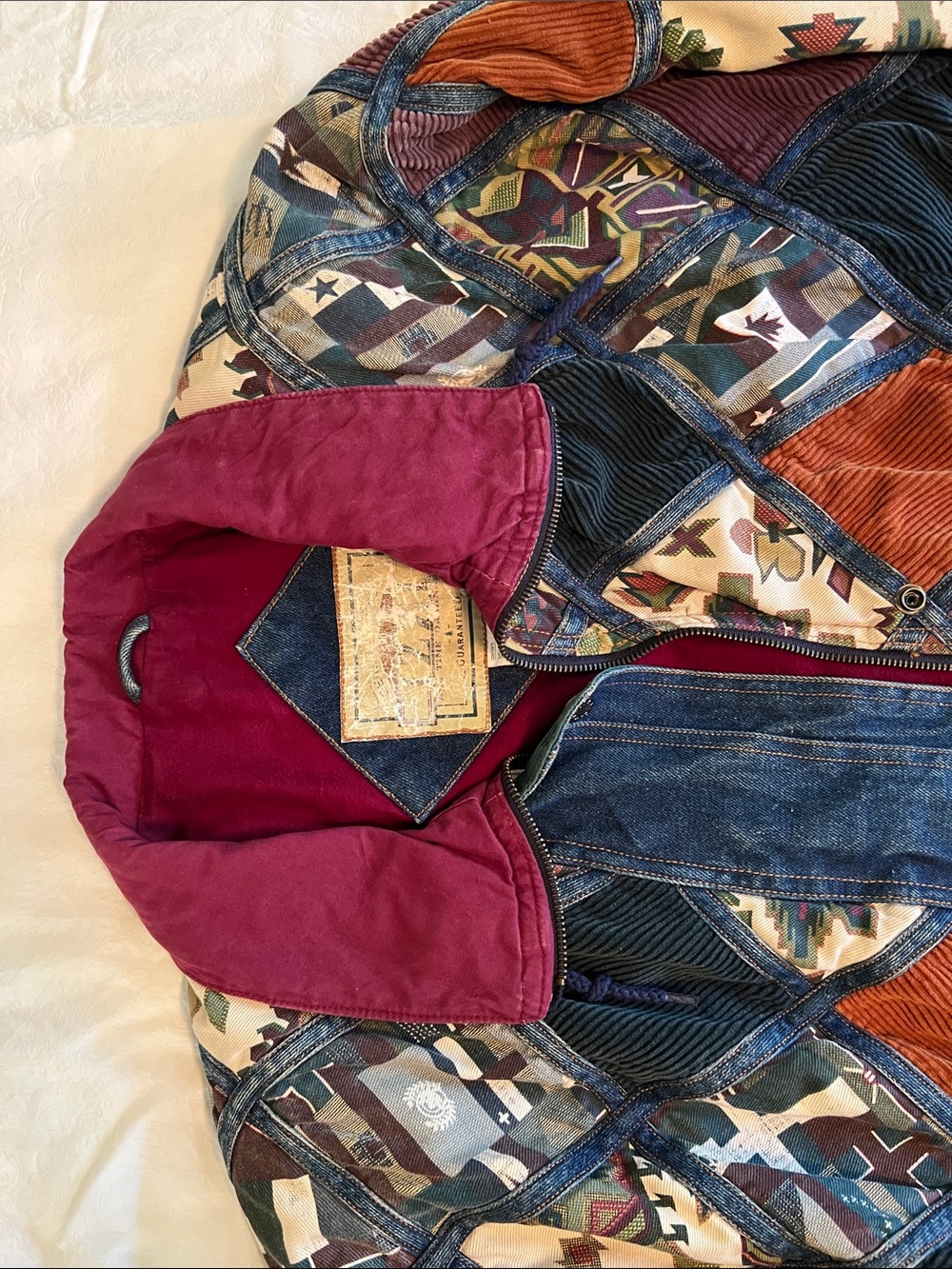 Vintage-Inspired Patchwork Denim Jacket with Maroon Collar - Picture 3 of 12